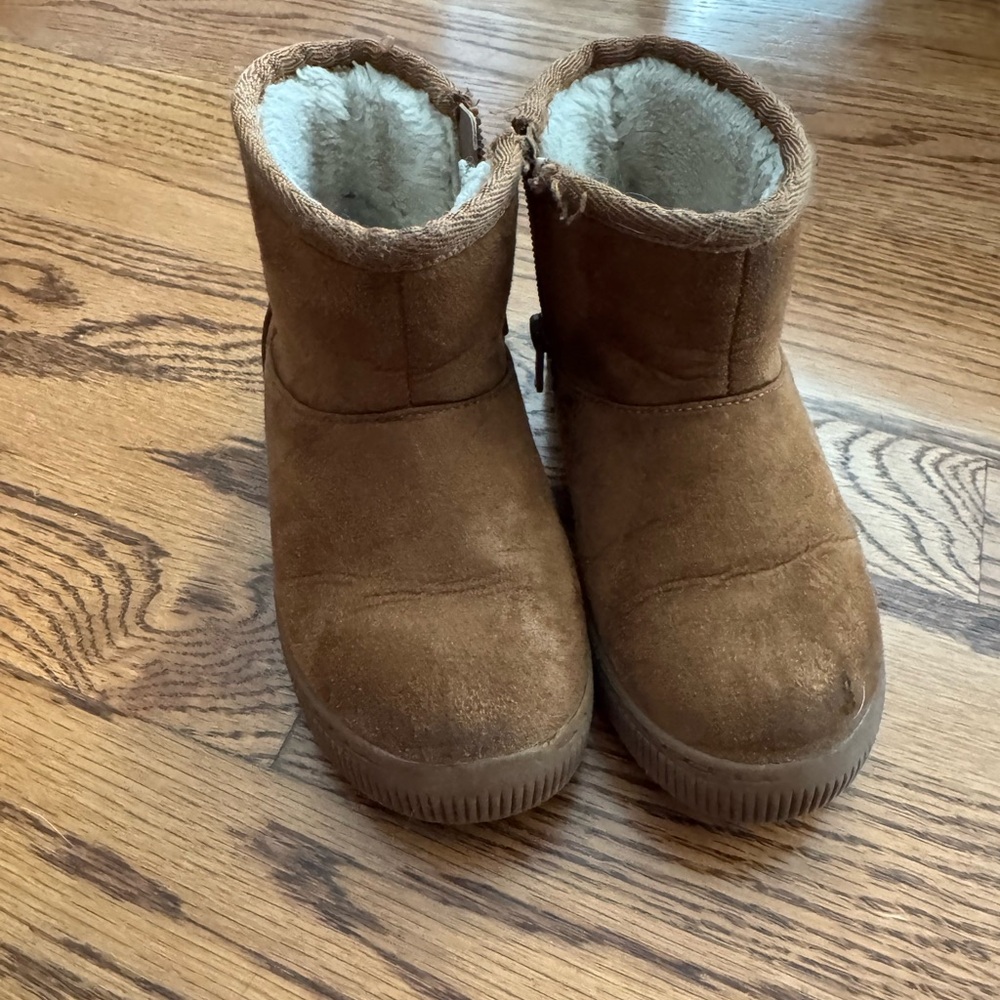 Cat & Jack | Brown Suede Ankle Boots with Fur Lining | Girls Size 9
